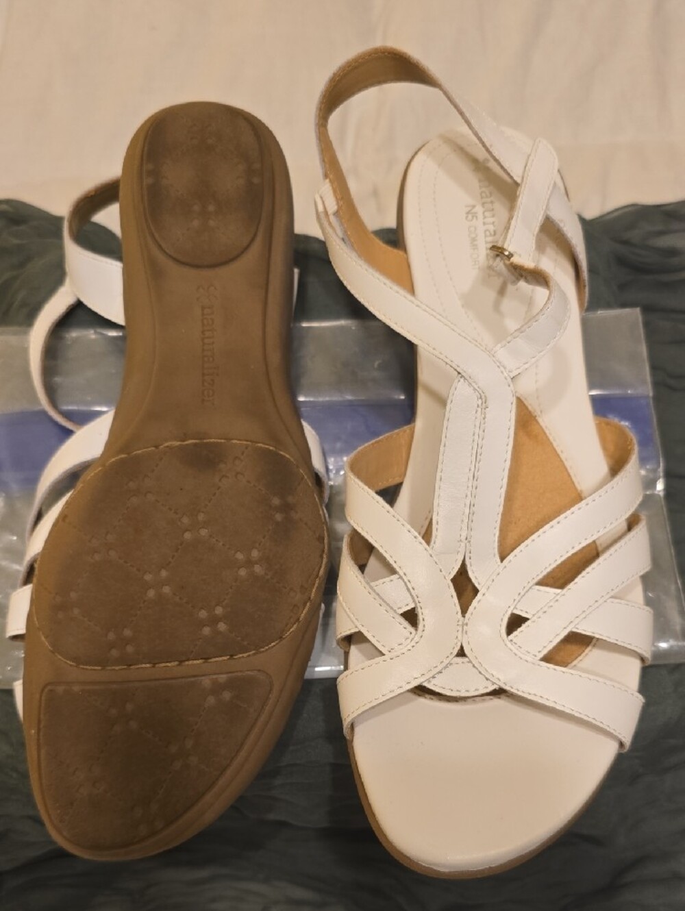 Naturalizer Cream Leather Strappy Slingback Sandals - Picture 3 of 3